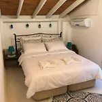 Hotell Efnan Butik Çeşme
