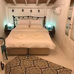 Efnan Butik Hotel Çeşme