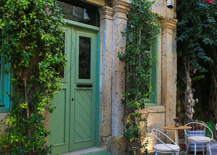 Efnan Butik 2* Çeşme